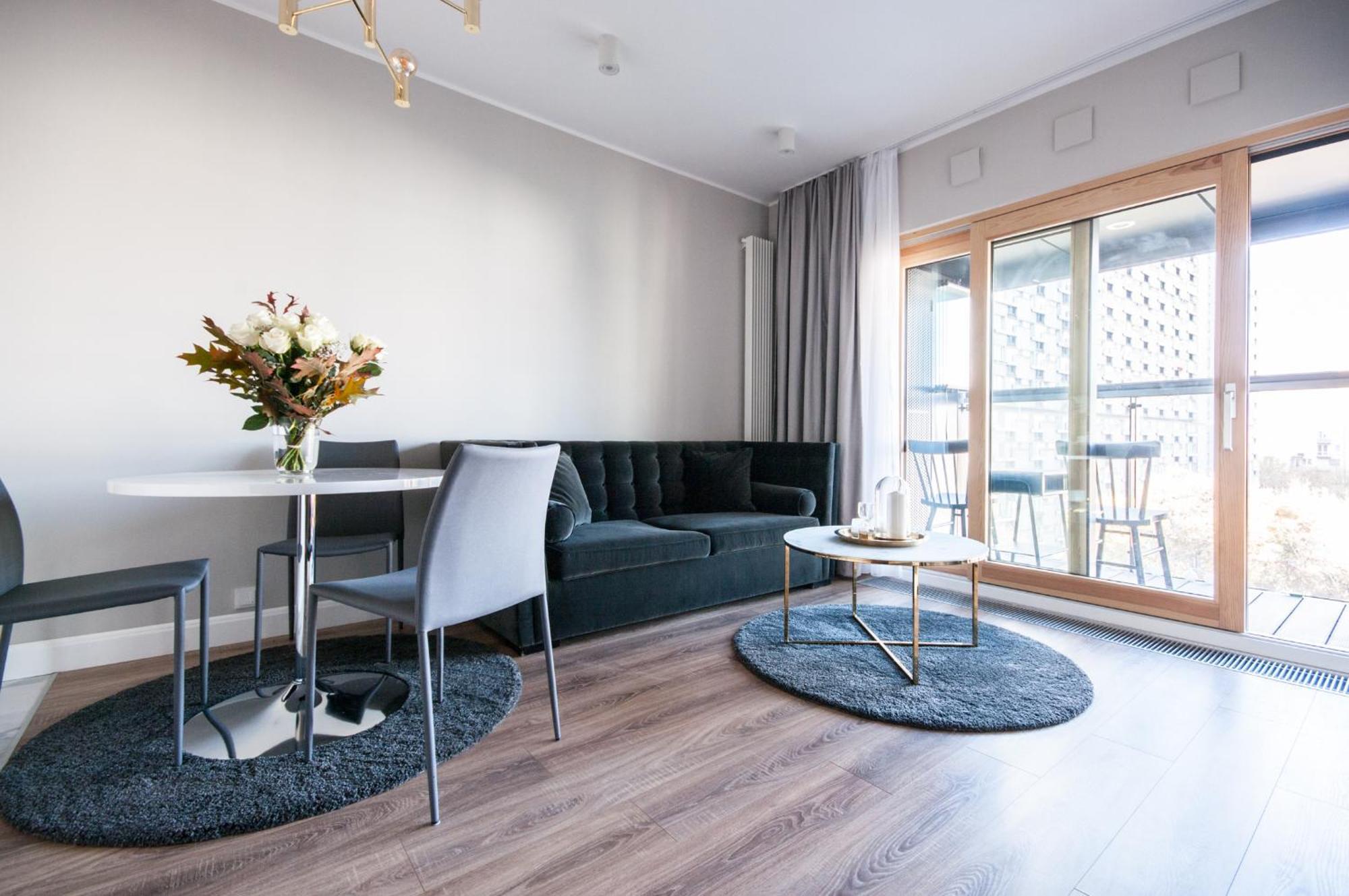 Vipwarsawapartments Sapphire Mennica Residence Bagian luar foto